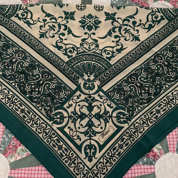 🤩BOGO!. FRIDAN geometric design scarf, 36” sq. blued green, wh. & blk - Picture 6 of 6